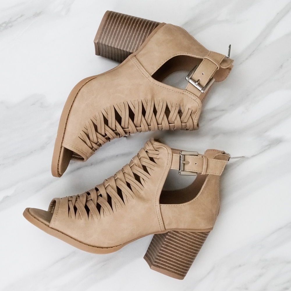 Chelsea Caged Bootie - Picture 6 of 8